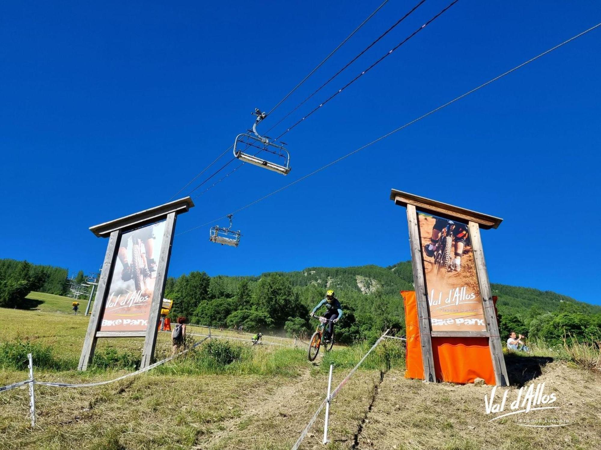 Studio Chaleureux A La Foux D'Алос Екстериор снимка